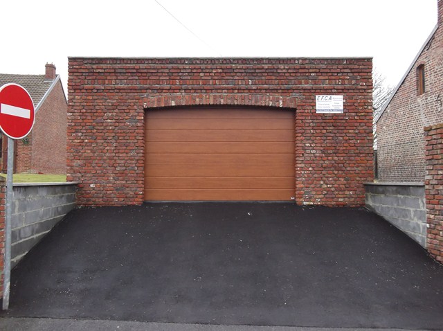 Vente, installation portes de garage sectionnelles Cambrai (59)
